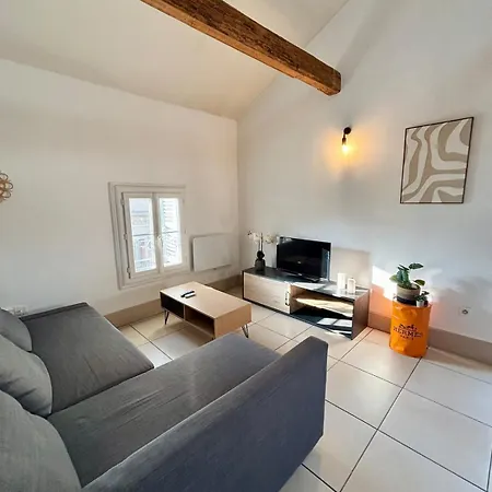 Apartment T2 - Place Jean Jaures,